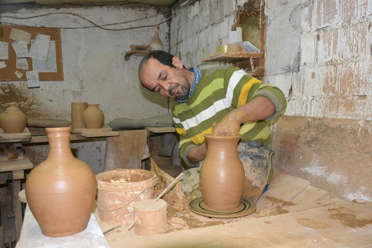 Karı-koca Çamuru Sanat Eserine Dönüştürüyor