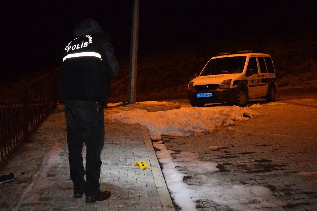 Malatya\'da Silahlı Kavga: 1 Yaralı