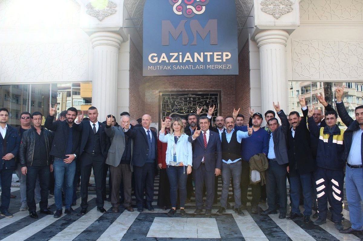 MHP Gaziantep Teşkilatı Kahvaltıda Bir Araya Geldi