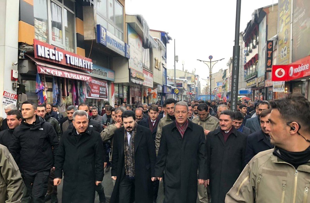 Milli Savunma Bakanı Akar\'ın Ağrı Ziyareti
