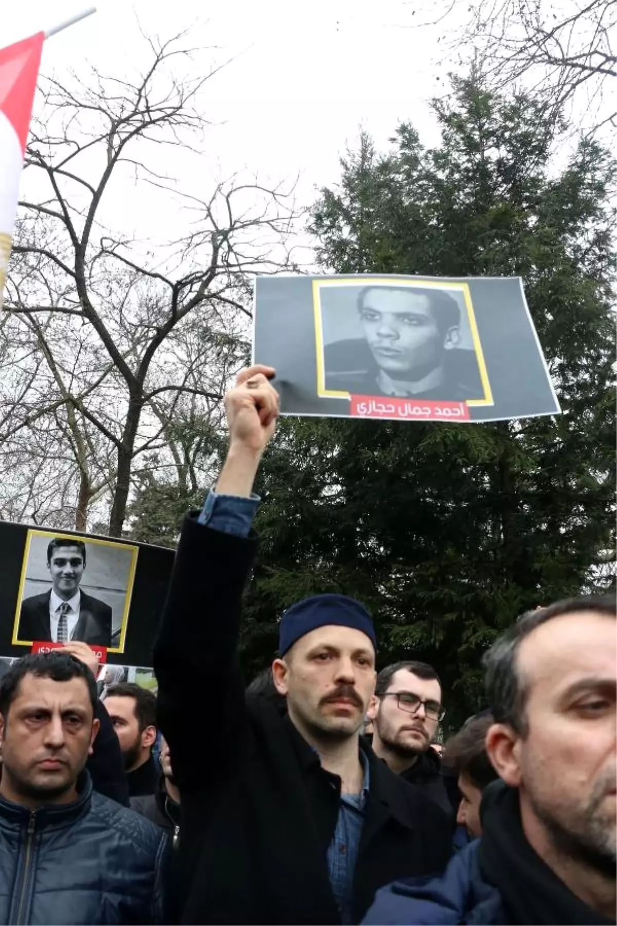 Mısır Konsolosluğu\'nda İdamlar Protesto Edildi