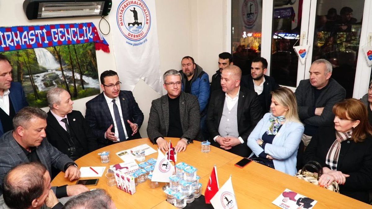 Paşader\'den Kanar\'a Destek