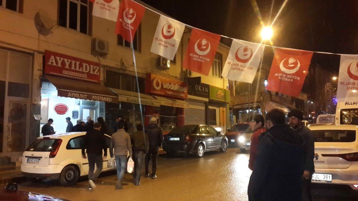 Reşadiye\'de Deprem