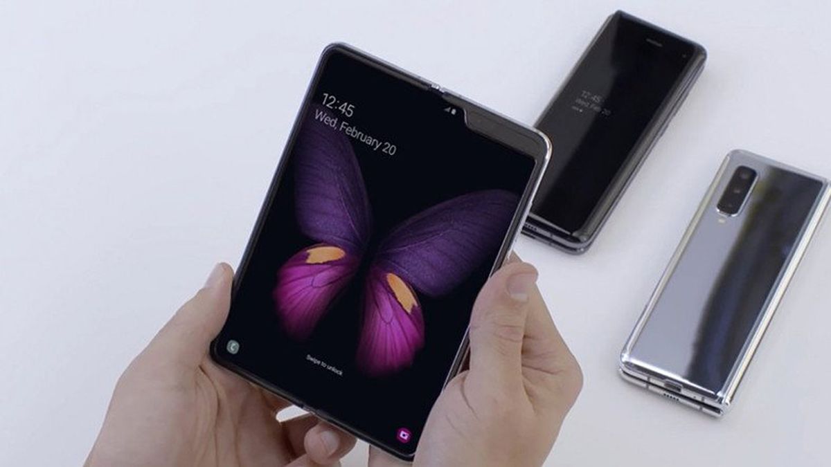 Samsung Galaxy Fold İçin Üretilecek Kılıfların Görselleri Yayınlandı