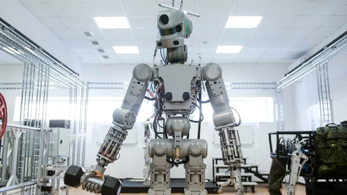 Silah Kullanmayı Öğrenen Rus Yapımı Robot, Tedarikçi Şirketler Tarafından Ambargo Yedi