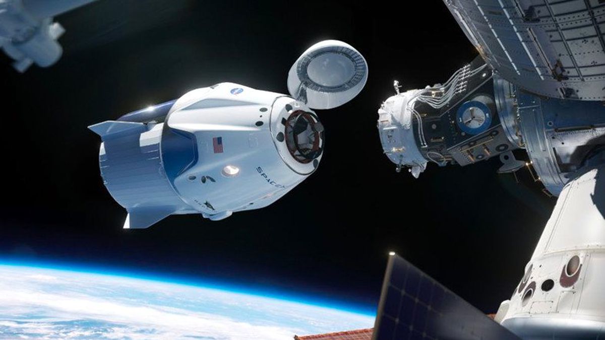 Spacex Yine Tarih Yazdı: İnsanlara Özel Crew Dragon\'u İlk Kez Uzaya Gönderdi