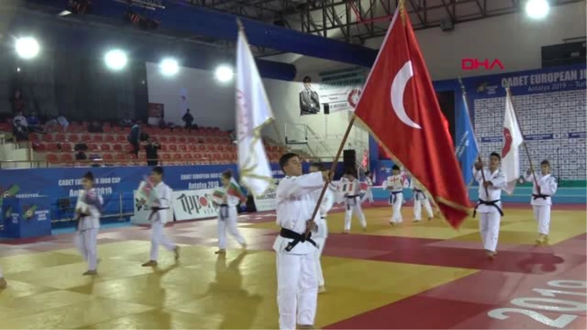 Spor Nazım Canca Avrupa Judo Kupası\'nın İlk Gününde Türkiye 13 Madalya Kazandı