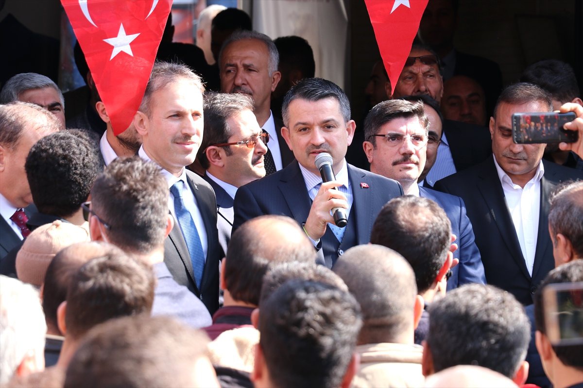 Türk ve Kürt Kardeşliğinin Önünde Hiç Kimse Duramaz"