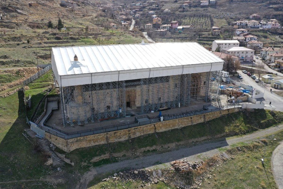 Türkiye\'de İlk Olmuştu, Restorasyonu Sürüyor
