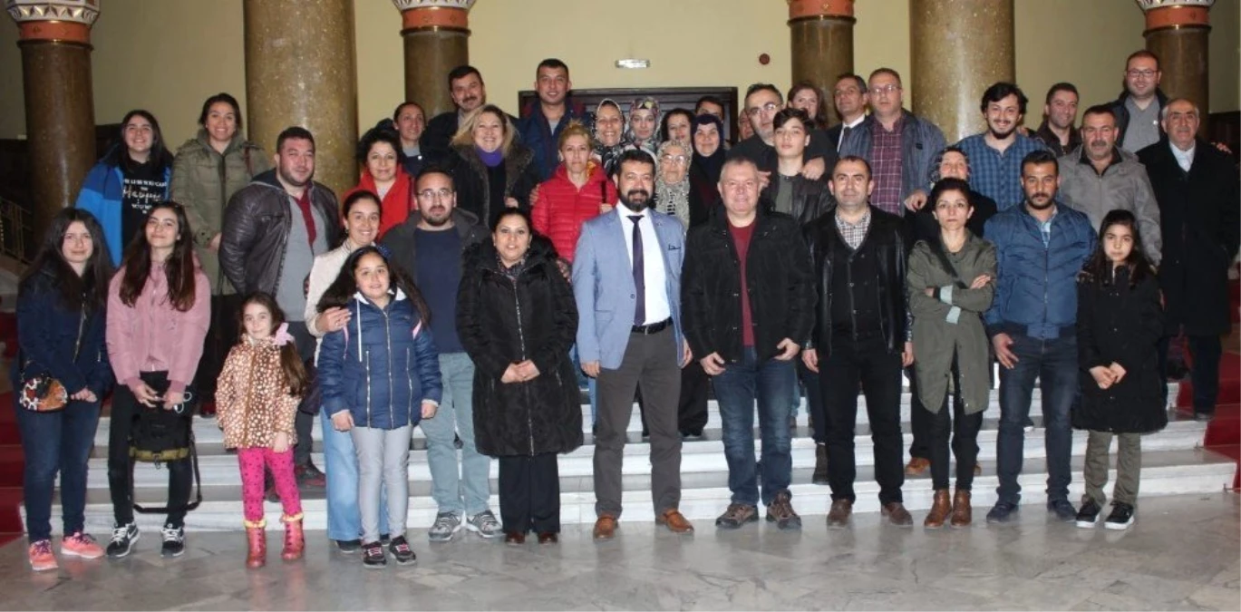 Ankara\'da Yaşayan Kuzaycalıların Tiyatro ile Buluşması