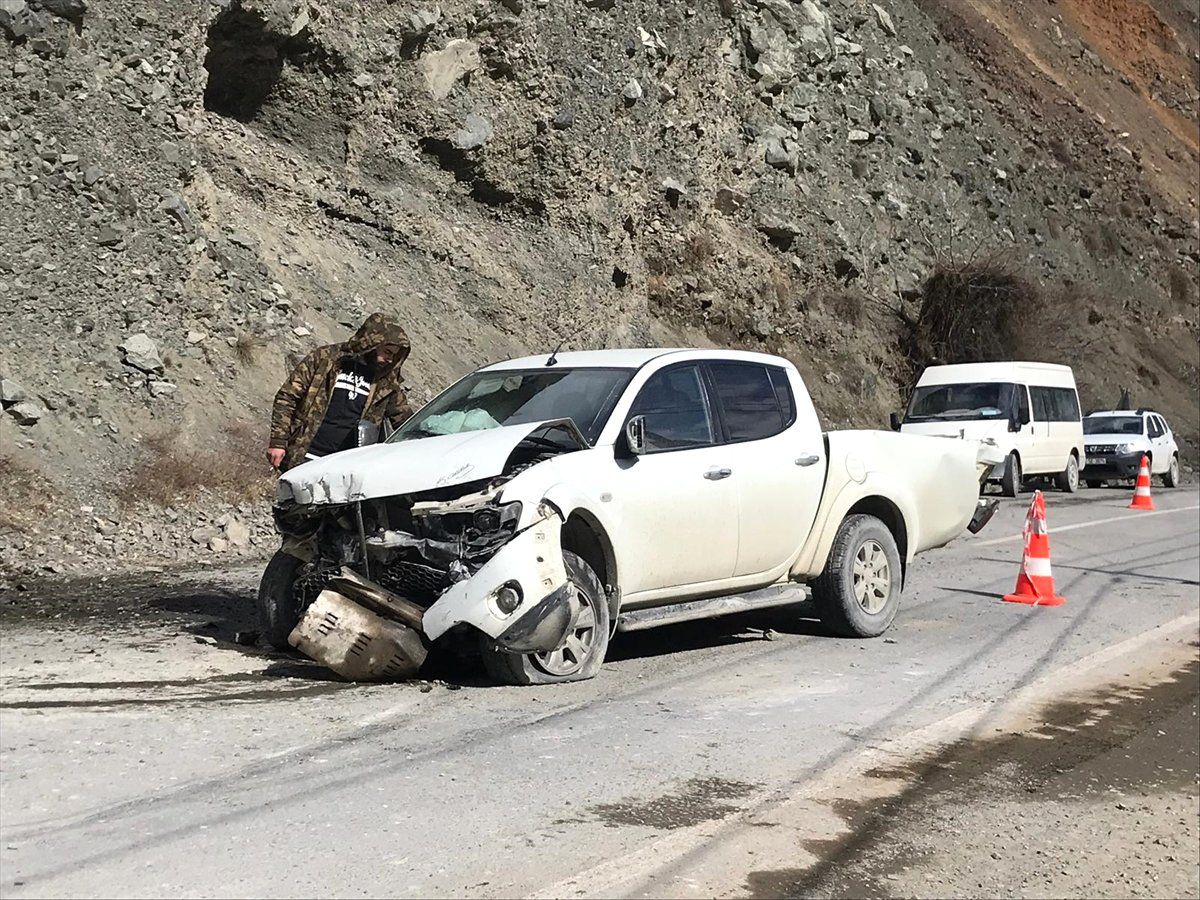 Artvin\'de Trafik Kazası: 1 Yaralı