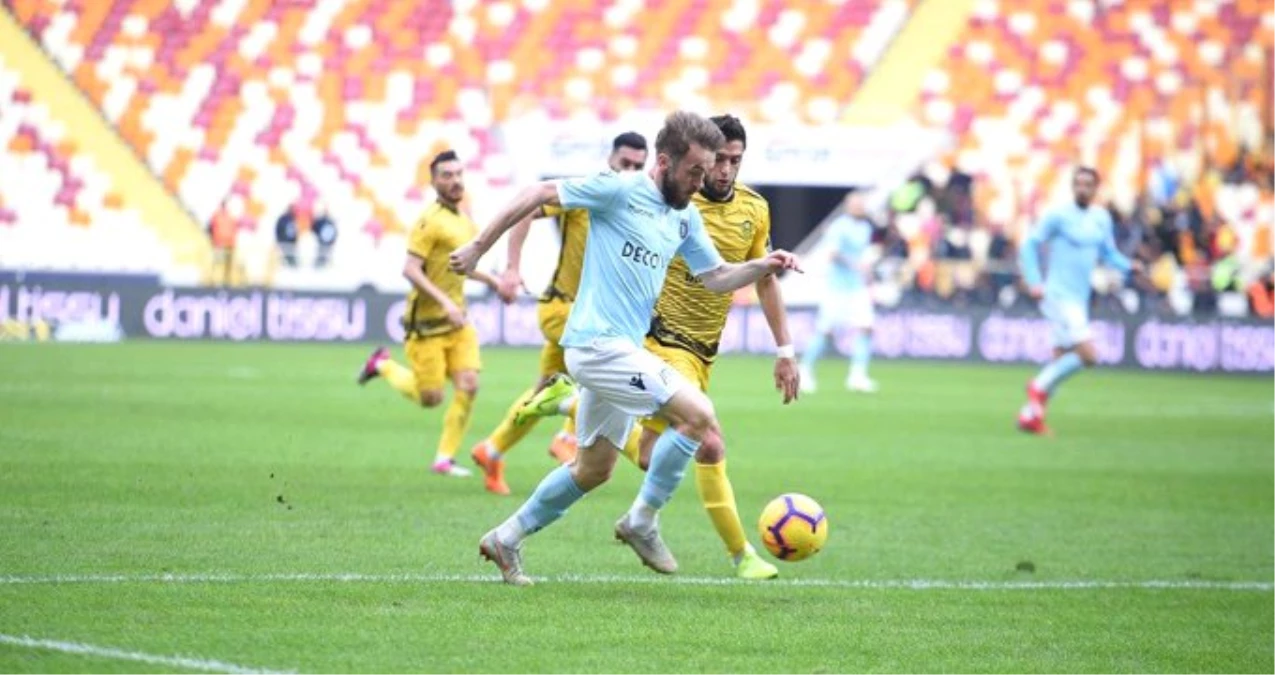 Başakşehirli Edin Visca, Yeni Malatyaspor Maçını da Boş Geçmedi