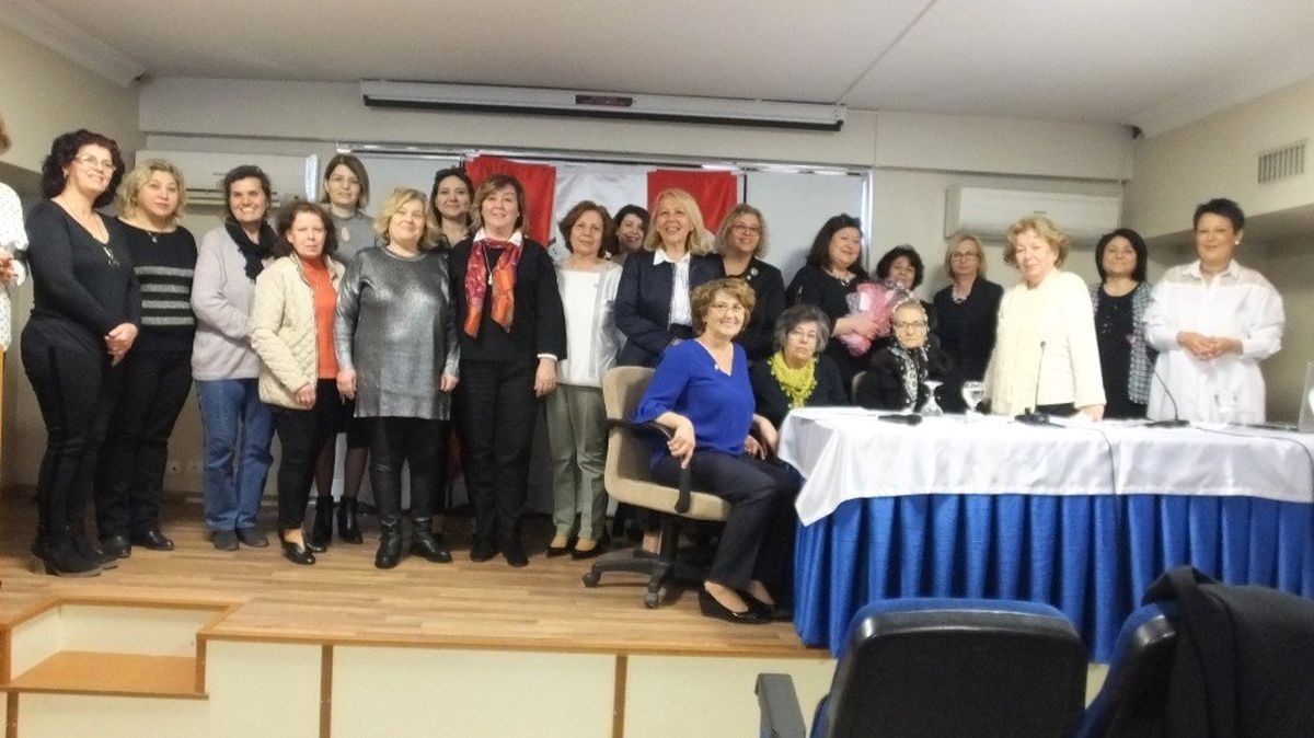 Burhaniye\'de 23 Yıllık Başkan Yeniden Seçildi