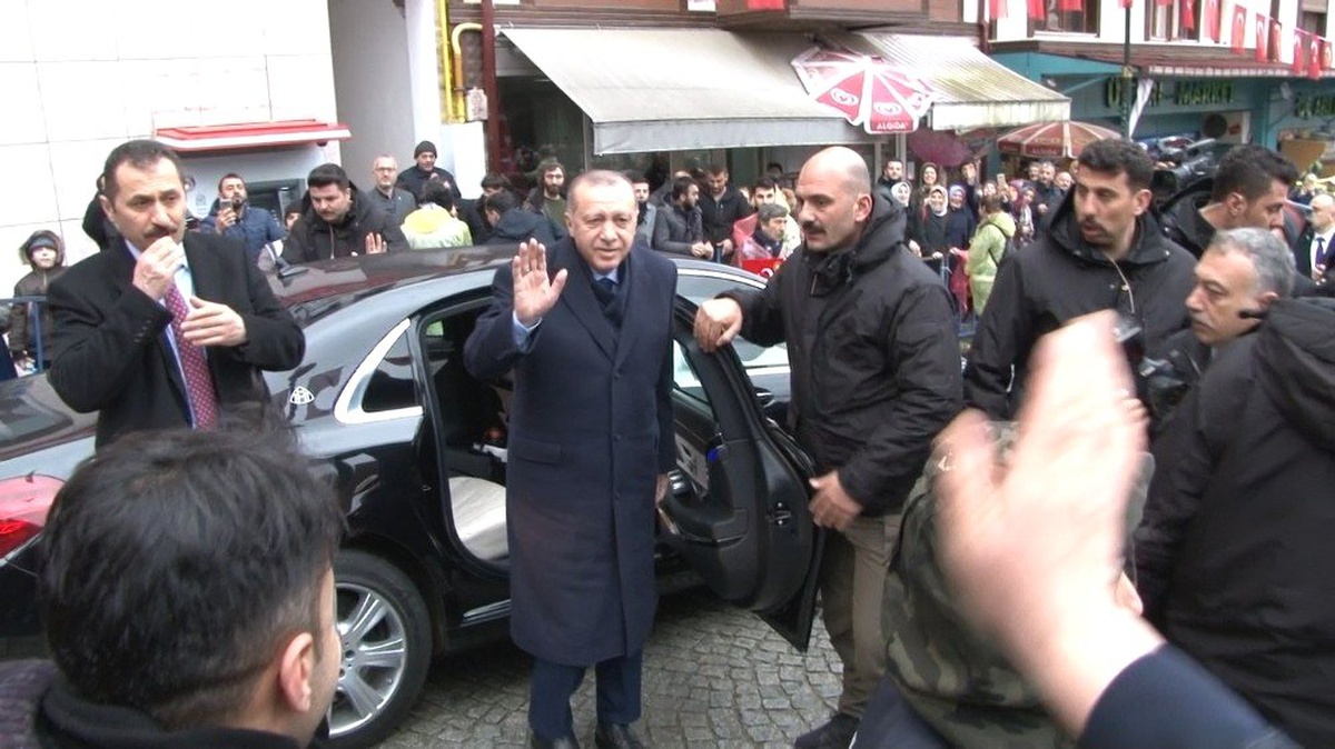 Cumhurbaşkanı Erdoğan, Rize\'den Ayrıldı