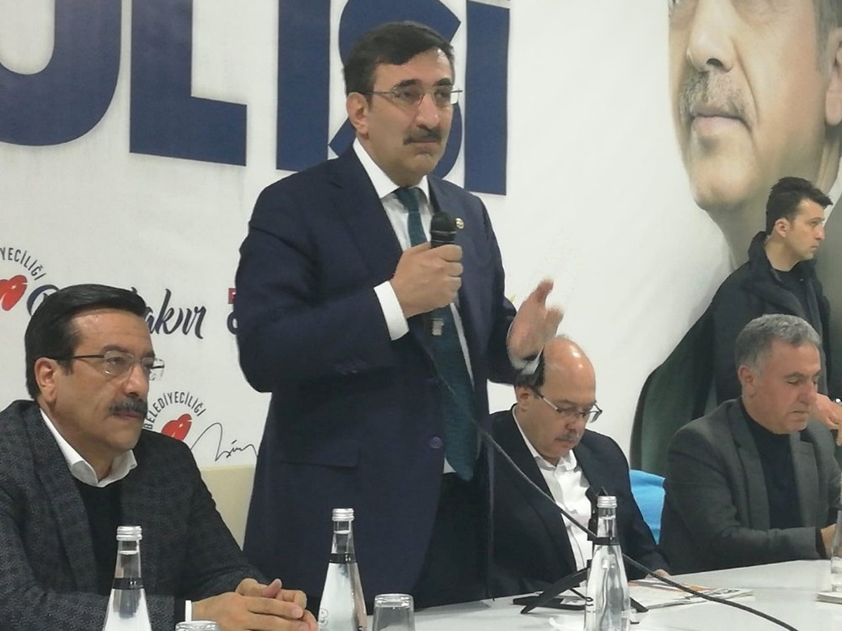 Deaş Müslümanların, PKK Kürtlerin Temsilcisi Değil"
