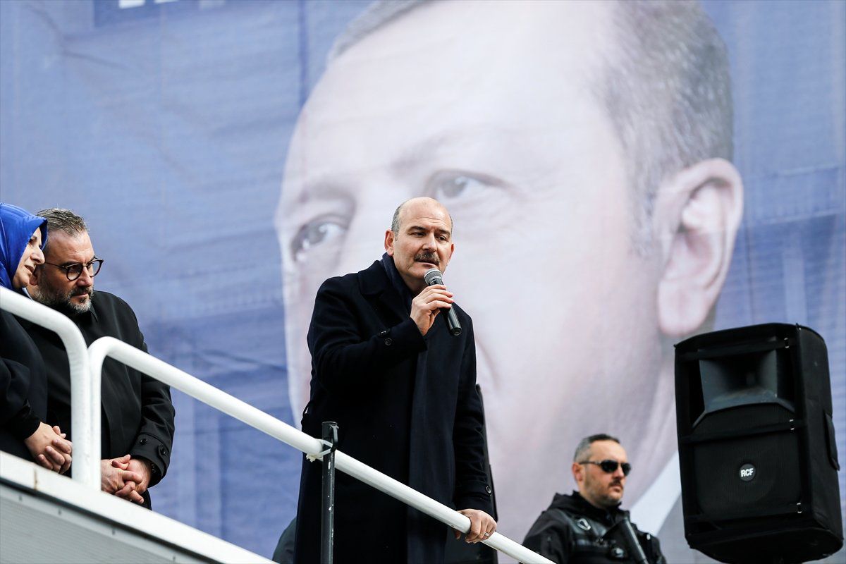 Dışarıda Hainlik Yapıp Türkiye\'de Keyfini Sürmek Kolay Değil"