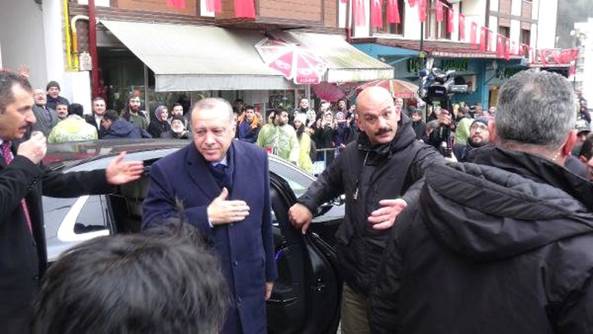 Erdoğan, Bedensel Engelli Yüzücülerle Sohbet Etti