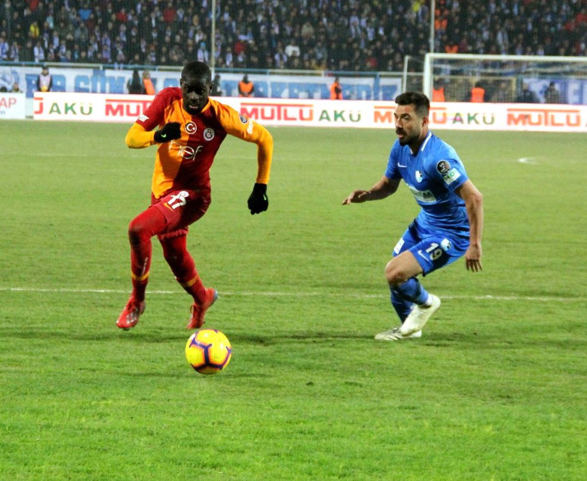 Galatasaray Başakşehir\'in 8 Puan Gerisine Düştü