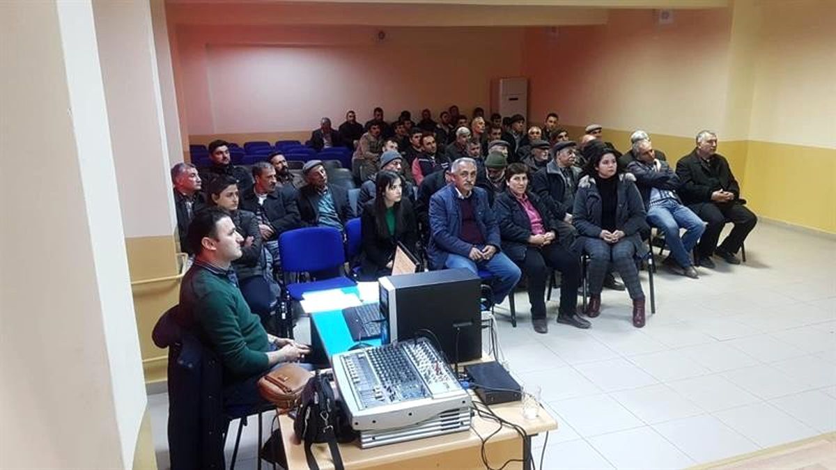 Iğdır\'da Çiftçi Bilgilendirme Toplantısı