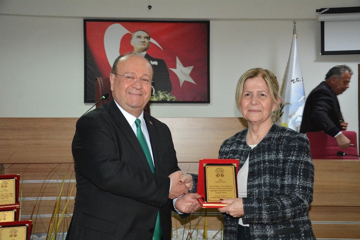 Özakcan; "Kurucu Meclis Olarak Tarihe Geçtik"