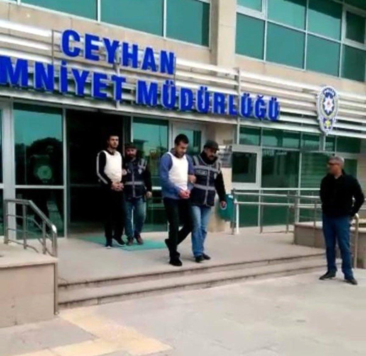 Tarlada Yakalanan Katil Zanlısı Kardeşler Adliyeye Sevk Edildi