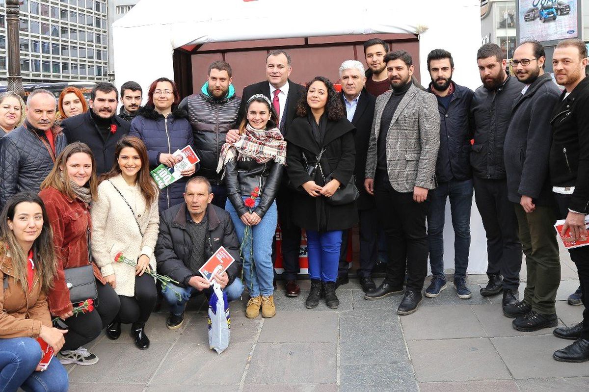 Taşdelen Gençlerle Sokakta Buluştu