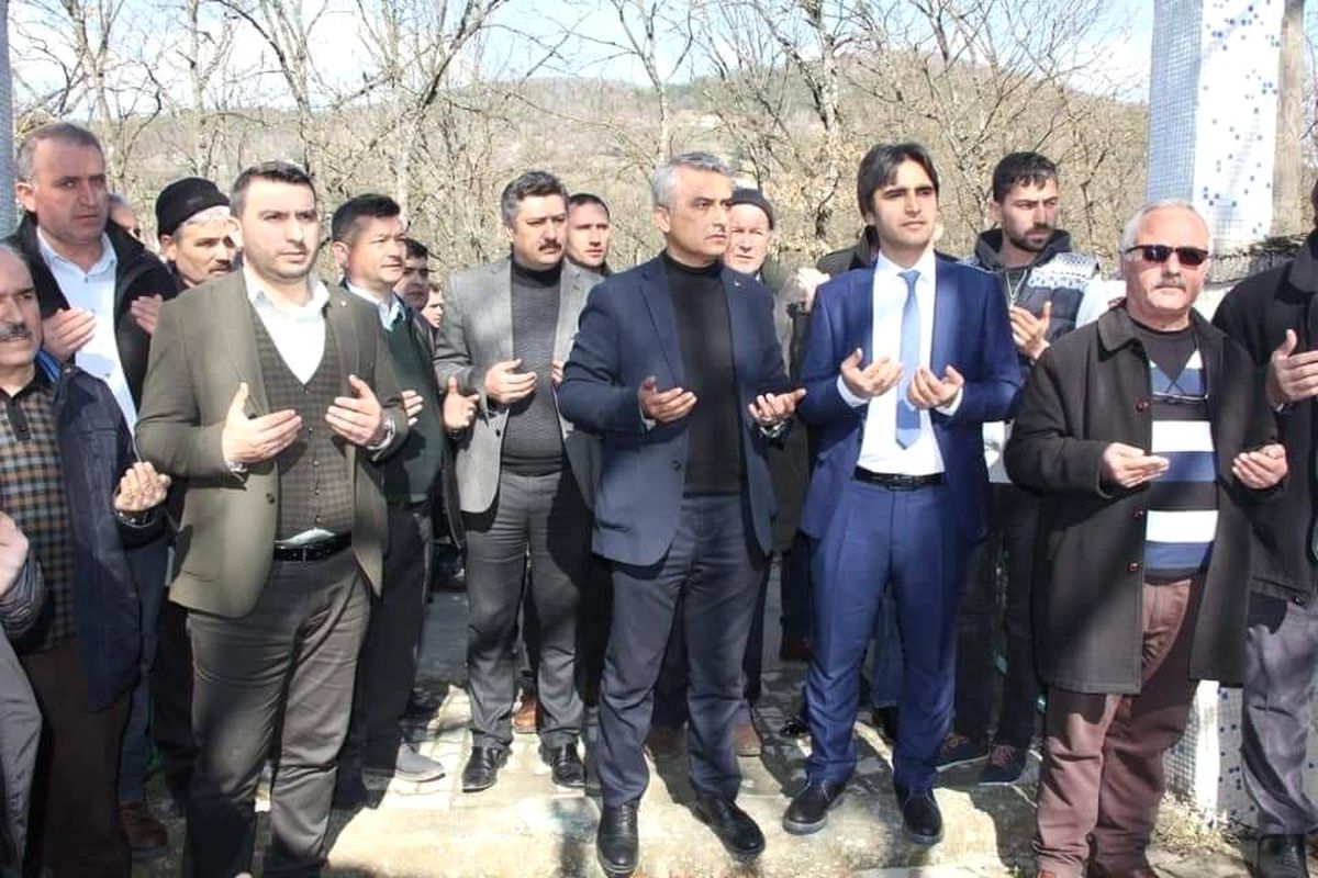 Yenice 263 Şehit Madenciyi Unutmadı