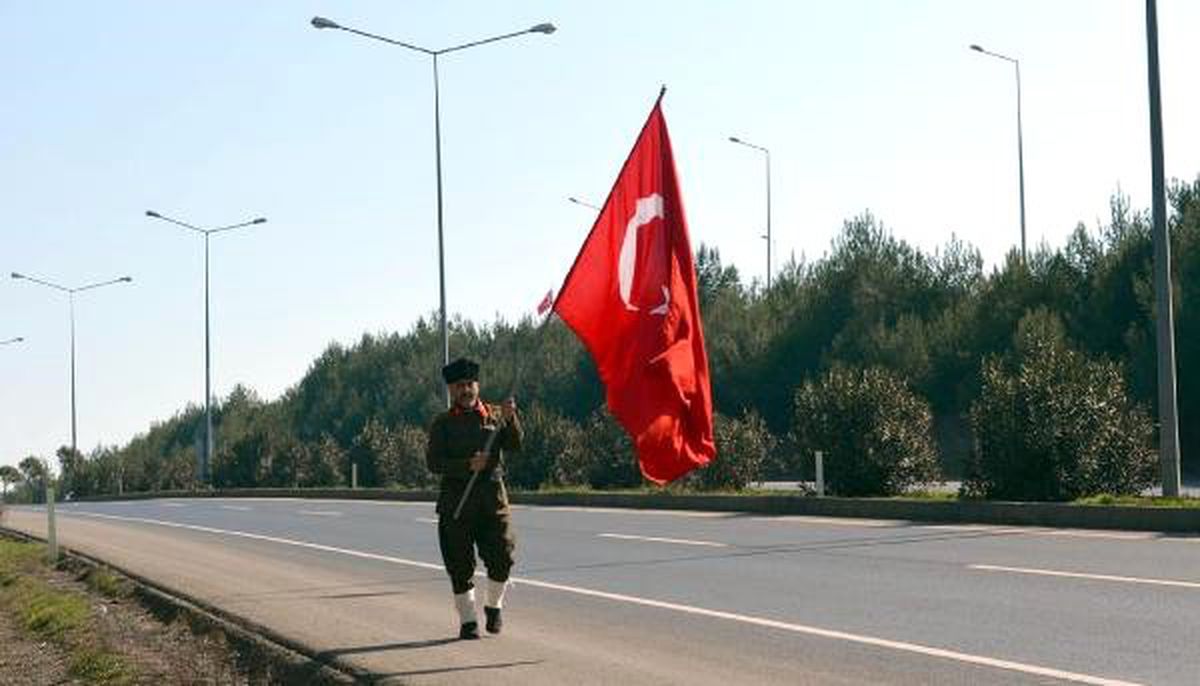 15\'liler Dernek Başkanı İstanbul\'dan Çanakkale\'ye Yürüyor