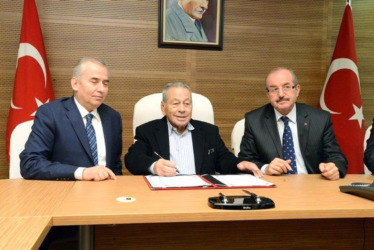 84 Yaşındaki İş Adamı Toprağa Verildi