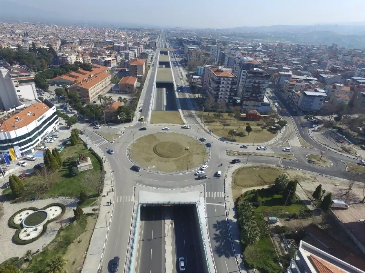 Alparslan Türkeş Kavşağı\'na Görkemli Açılış
