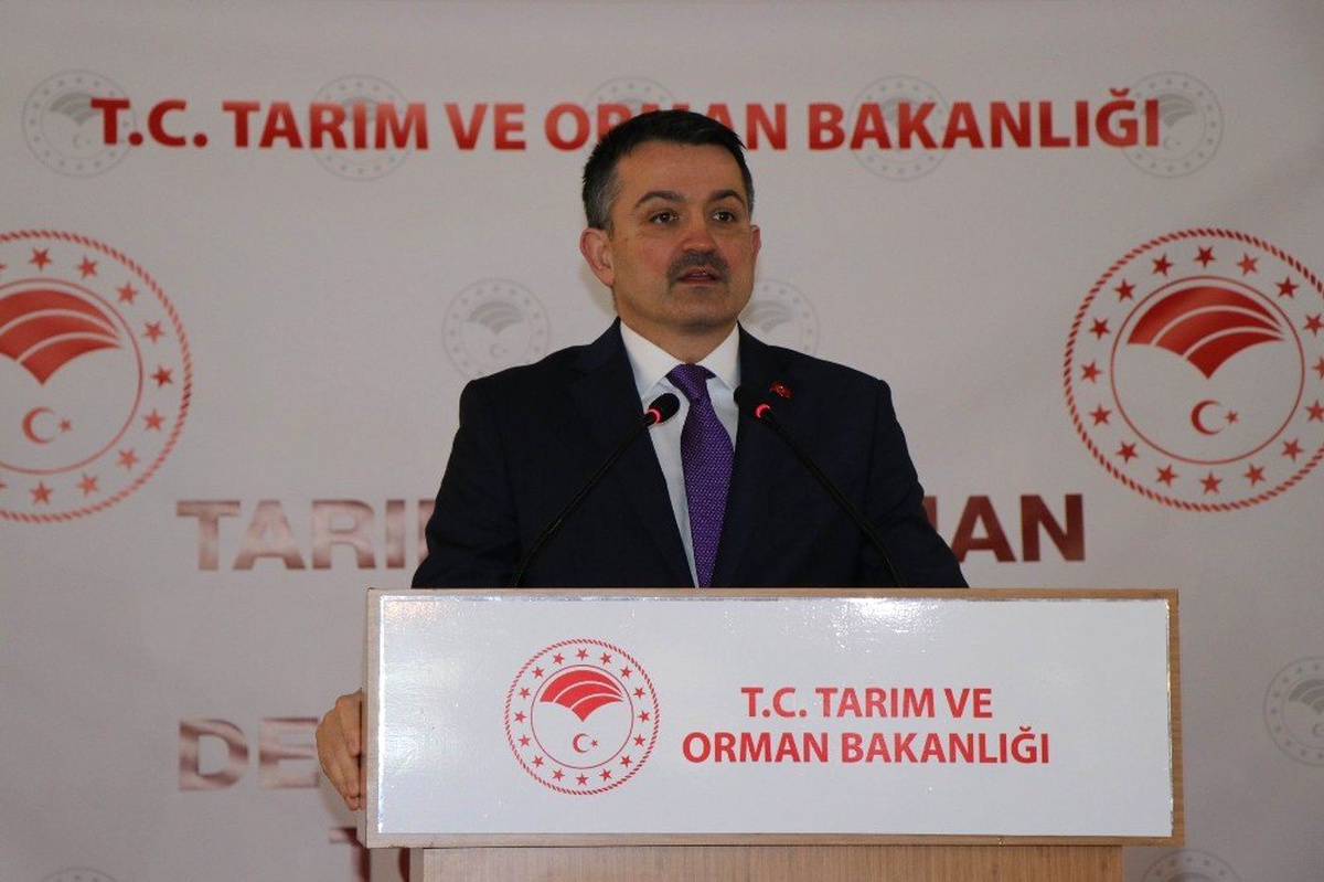 Bakan Pakdemirli: "Çiftçilerimizin Sıkıntılarını Çok İyi Biliyoruz"