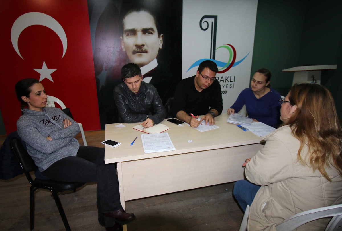 Bayraklı Belediyesi\'nden İstihdama Büyük Katkı