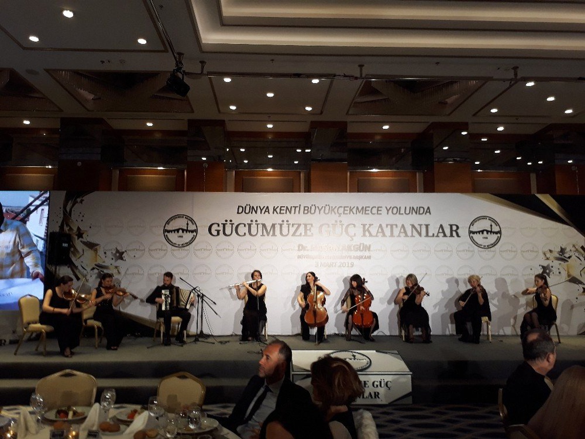 Büyükçekmece Belediyesi 60\'ıncı Yılını Kutladı
