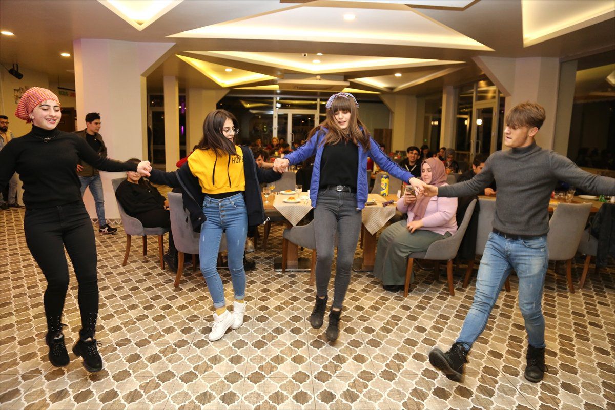 Doğum Gününü Kimsesiz Çocuklarla Kutladı