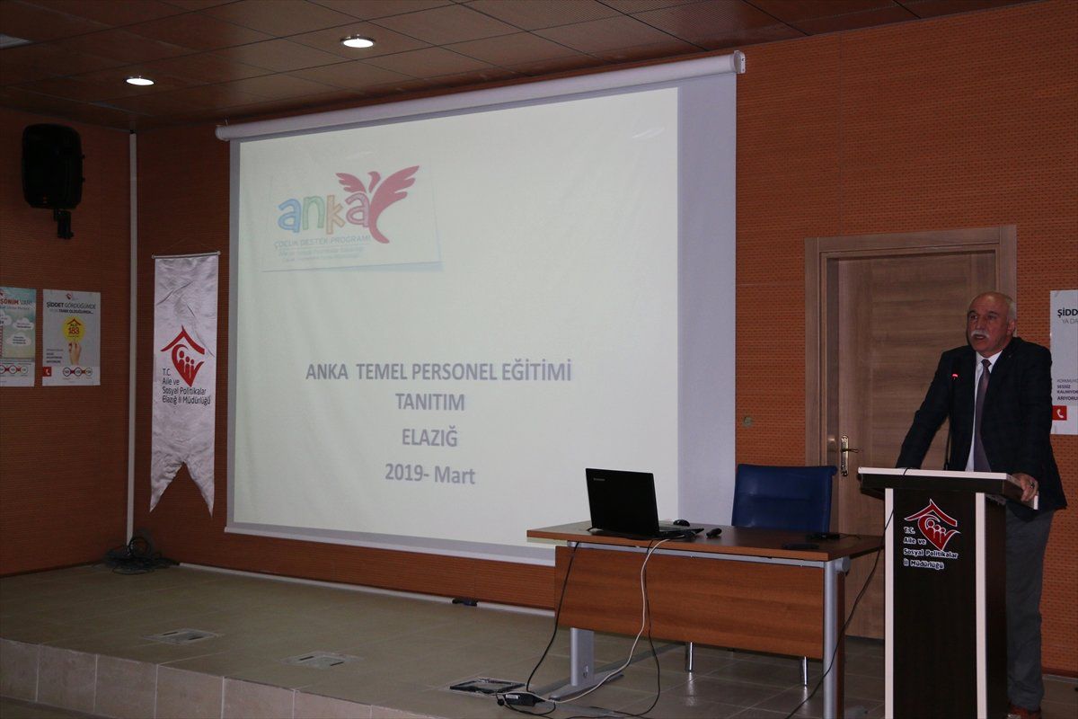 Elazığ\'da Anka Çocuk Destek Programı Eğitimi