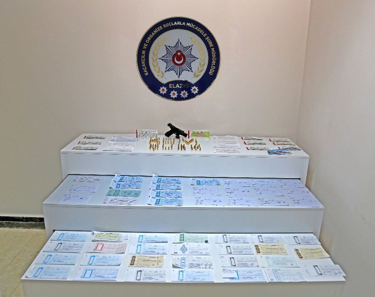 Elazığ\'da Tefeci Operasyonu: 12 Gözaltı