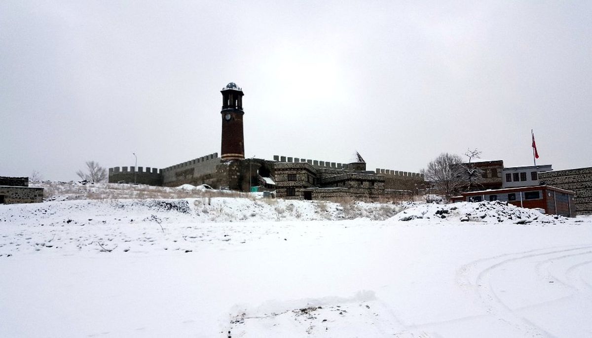 Erzurum ve Kars Eksi 19\'u Gördü