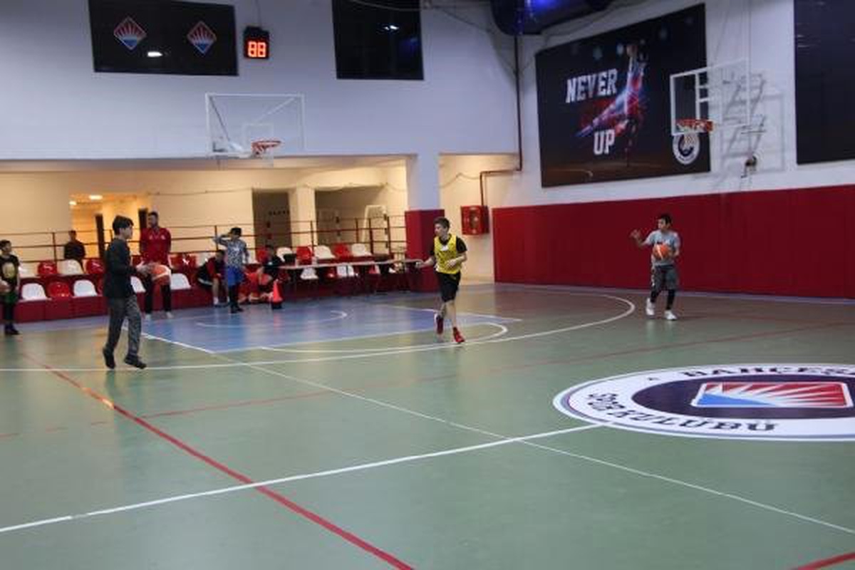 Gaziantep\'te Bahçeşehir Koleji Spor Kulübü\'nün Seçmeleri Yapıldı