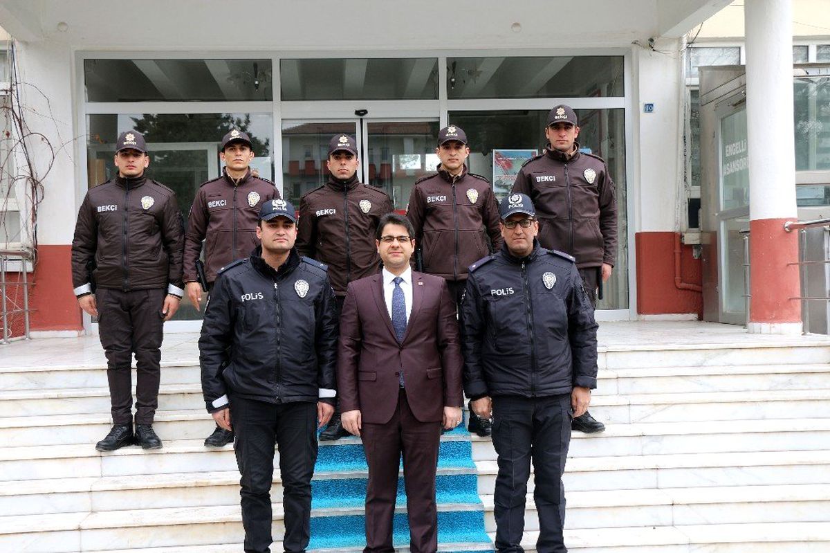 Hekimhan\'da 5 Bekçi Göreve Başladı