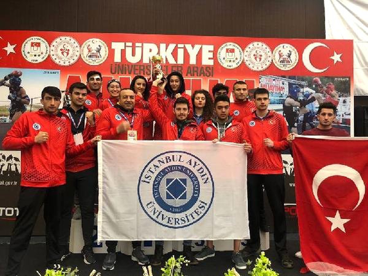 İaü Sporcuları Üç Kategoride Şampiyonluk Kazandı