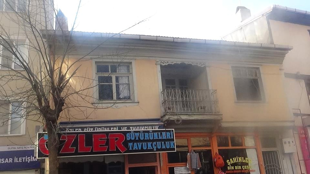 İtfaiyenin Erken Müdahalesi Muhtemel Bir Faciayı Önledi