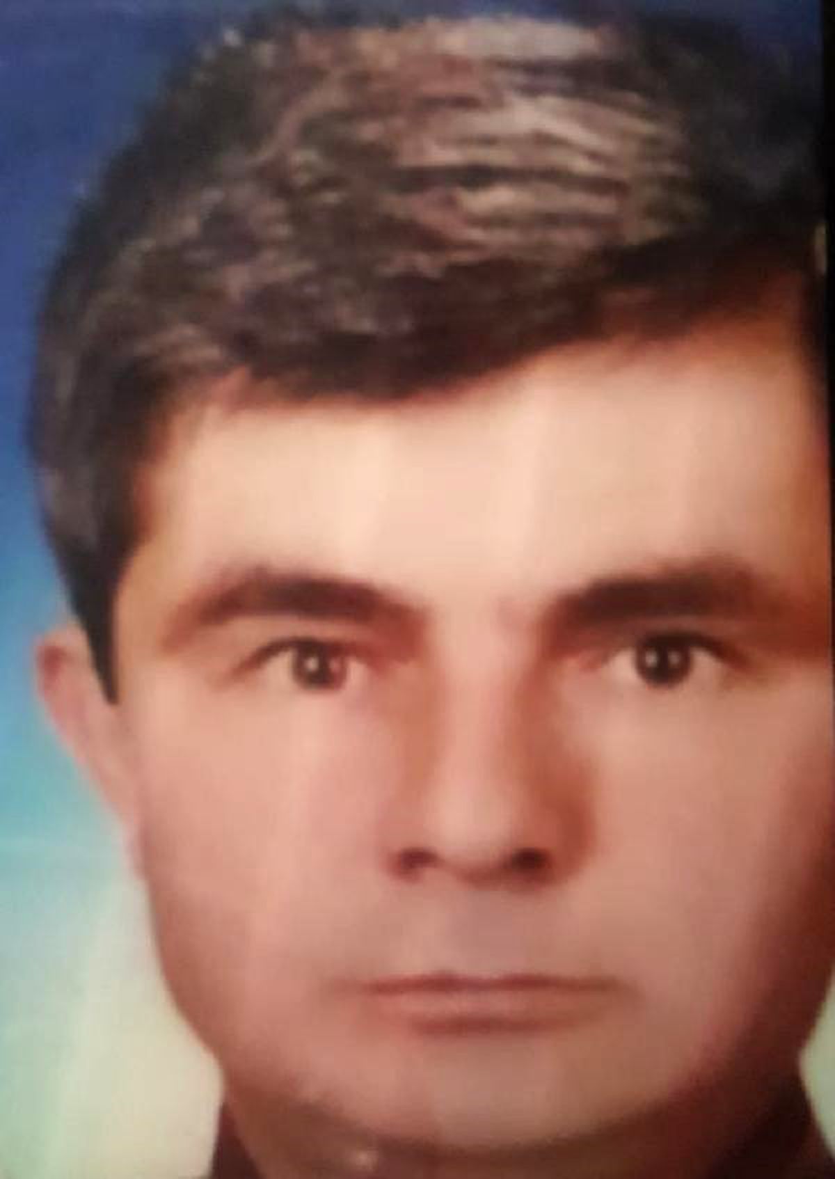 Kendini Ağaca Asarak İntihar Etti