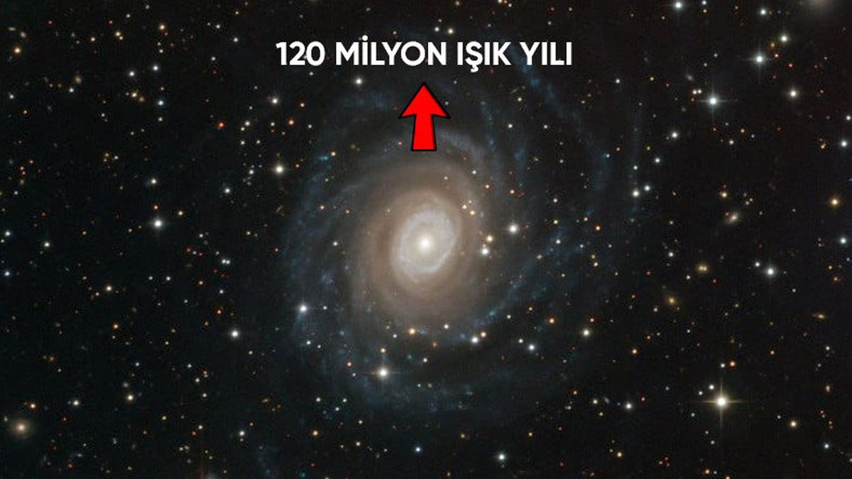 Koca Bir Çölün Ortasındaki Rasathaneden, Tüylerinizi Diken Diken Edecek Fotoğraf