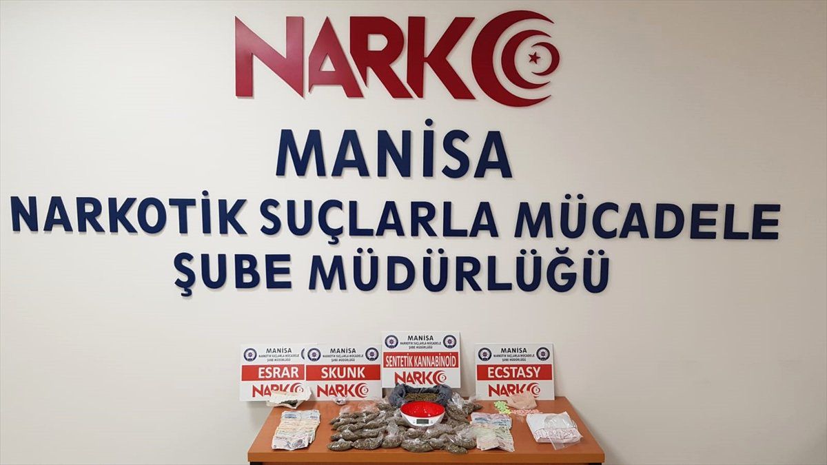 Manisa\'da Uyuşturucu Operasyonu