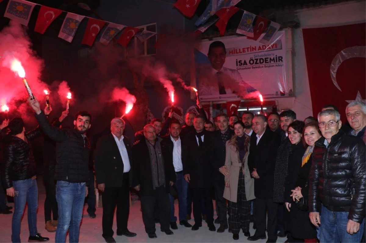 Millet İttifakı Adayı Özdemir: "Bu İşte Bir Terslik Var Diyenler Artık Değişim İsteyenlerdir"