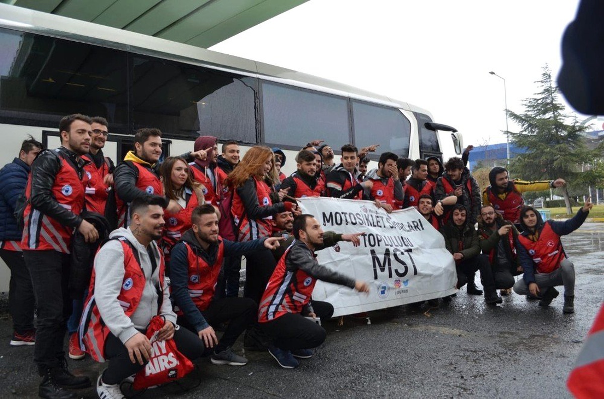 Paü\'lü Motorcular Uluslararası Motosiklet Fuarı\'ndan Ödülle Döndü