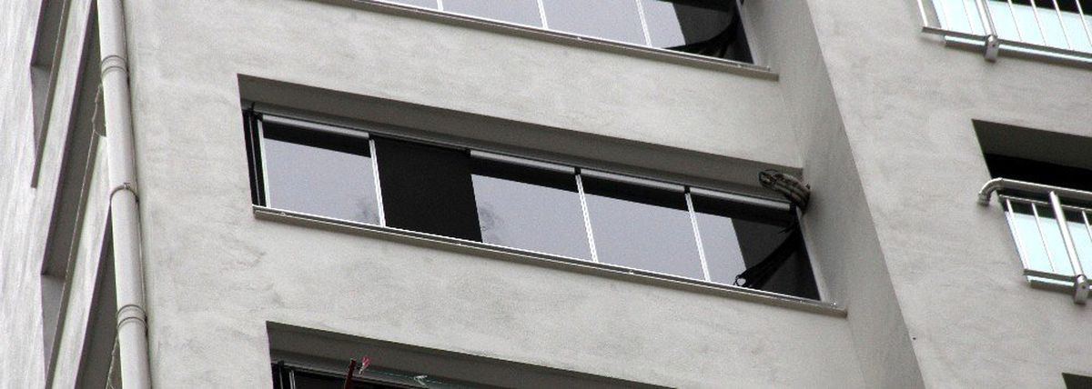 Rezidansın 11. Katından Düşen Kadın Öldü