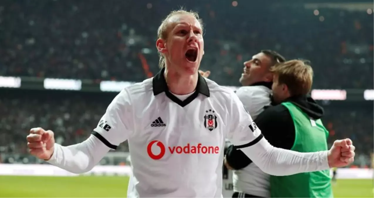 Roma, Devre Arasında Alamadığı Domagoj Vida İçin Beşiktaş\'ın Kapısını Bir Kez Daha Çalacak