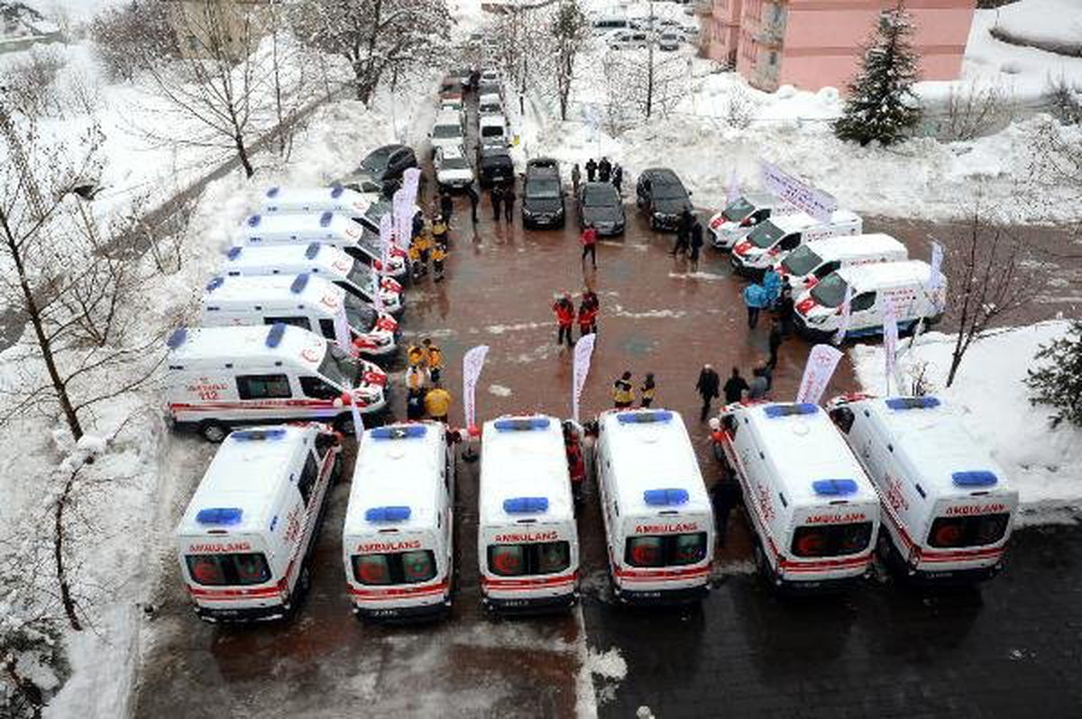 Sağlık Bakanlığı\'ndan Bitlis\'e 16 Ambulans