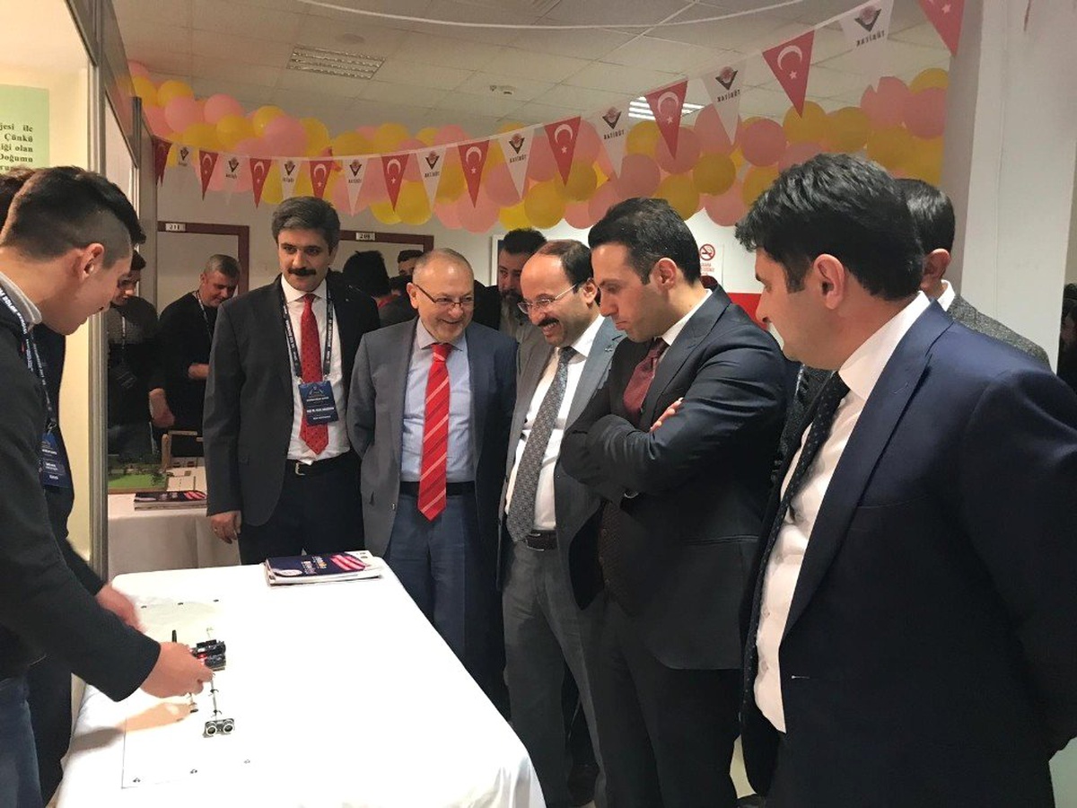 Tübitak Bölge Sergisine Erzurum Damga Vurdu